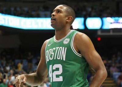 靠炫耀身材 靠炫耀身材